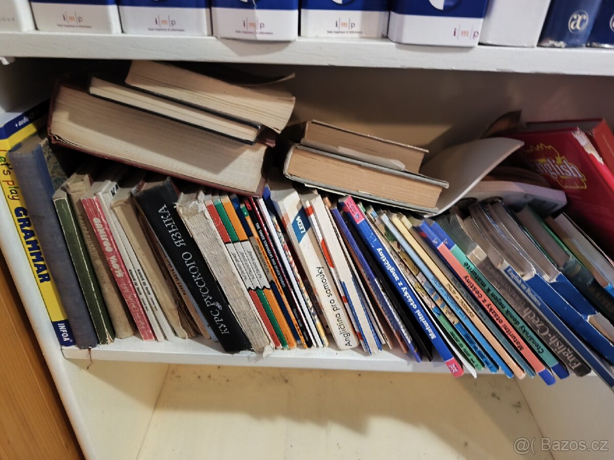 Sbírka knih - 17