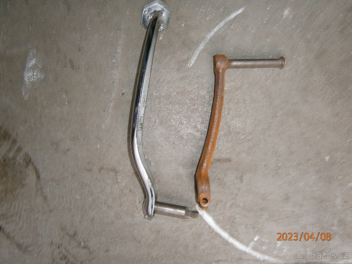 moto věci - nález v garáži - 17