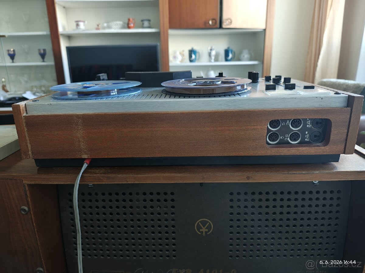 Gramoradio Tesla + Kotoučový magnetofon Tesla - 17