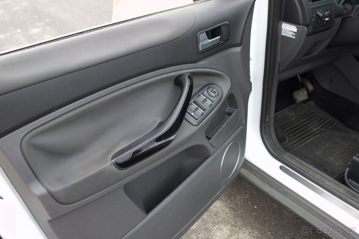 Ford Kuga 2.0 TDCi Titanium AWD / 103kW / M6 / 2013 - 17