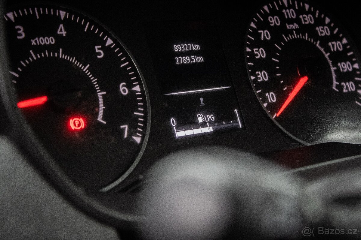 Dacia Duster 1.0 TCe Extreme, 67kW - benzín + lpg - 17