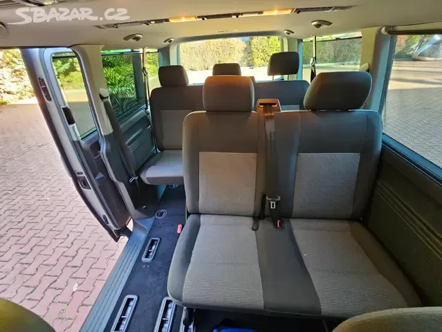 VW T5 Caravelle 2.0TDI 103kW,4x4,Long,Tažné,Webast,7.Sedadel - 17