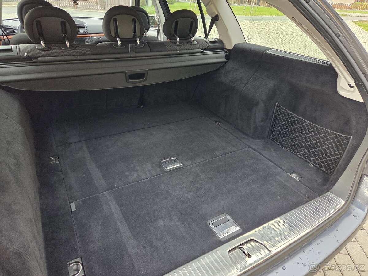 Mercedes Benz W211 4Matic E280 rok 2008 - 17