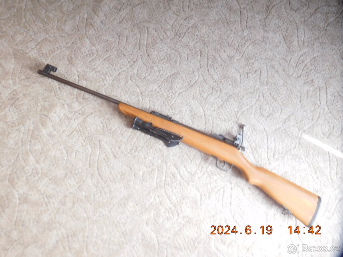 Vojenská vzduchovka vzor 47 - 17