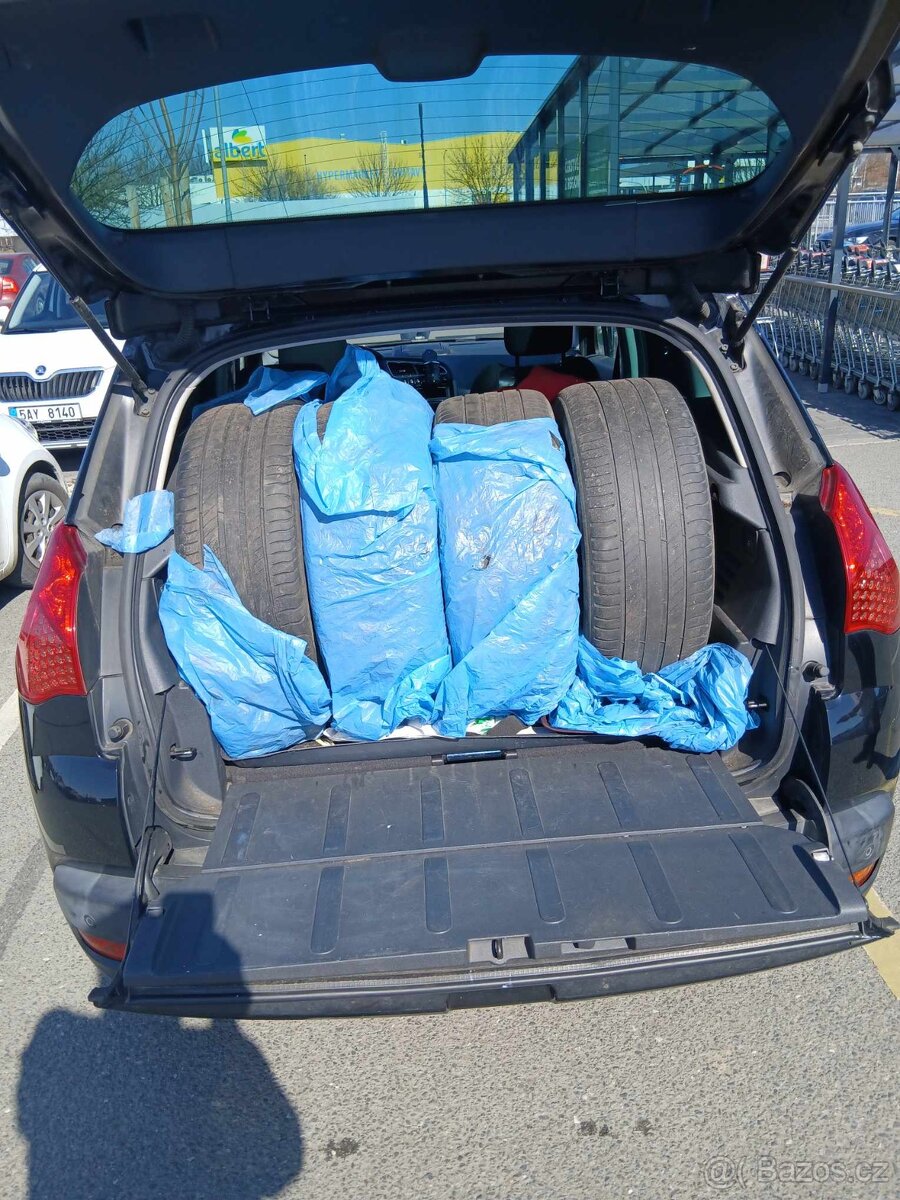 3008 rv 2010 Peugeot - 17