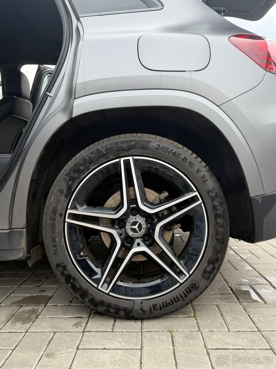 Prodám GLA 200 4-matic 190ps - 17