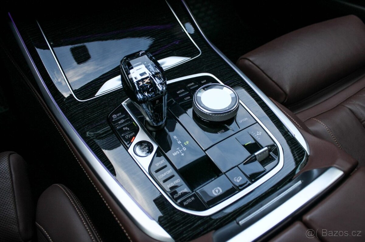 BMW X7 xDrive 30d A/T G07 - 17