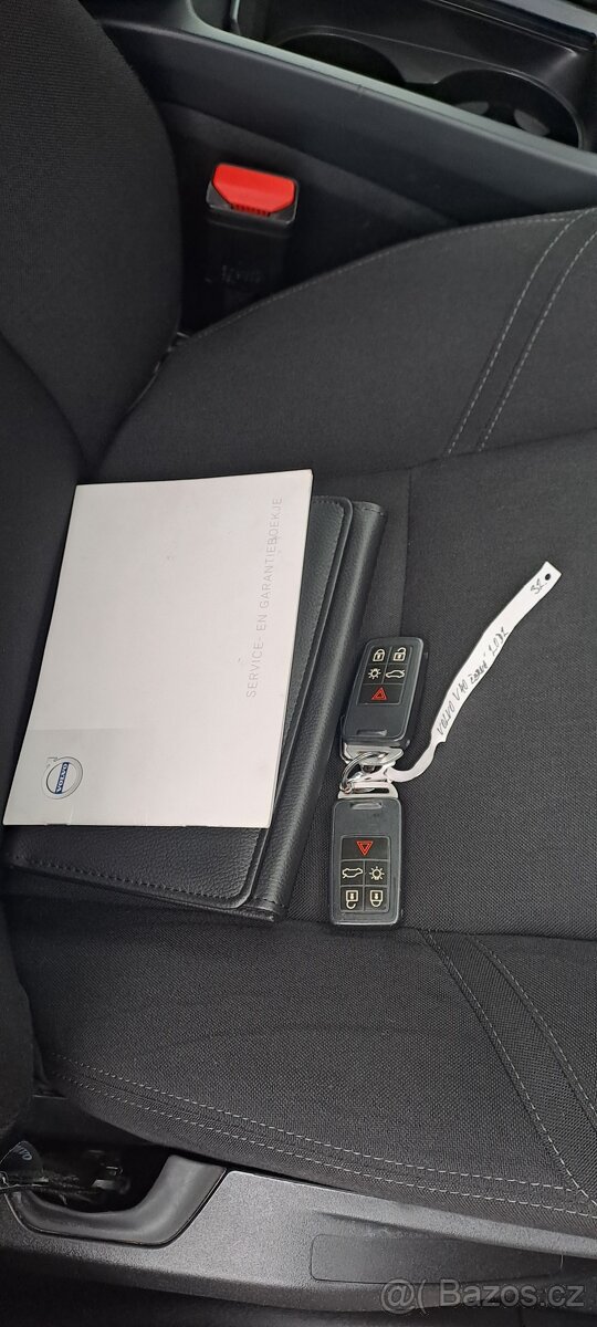 Volvo V40 2.0 D2 88kW NAVI - 17