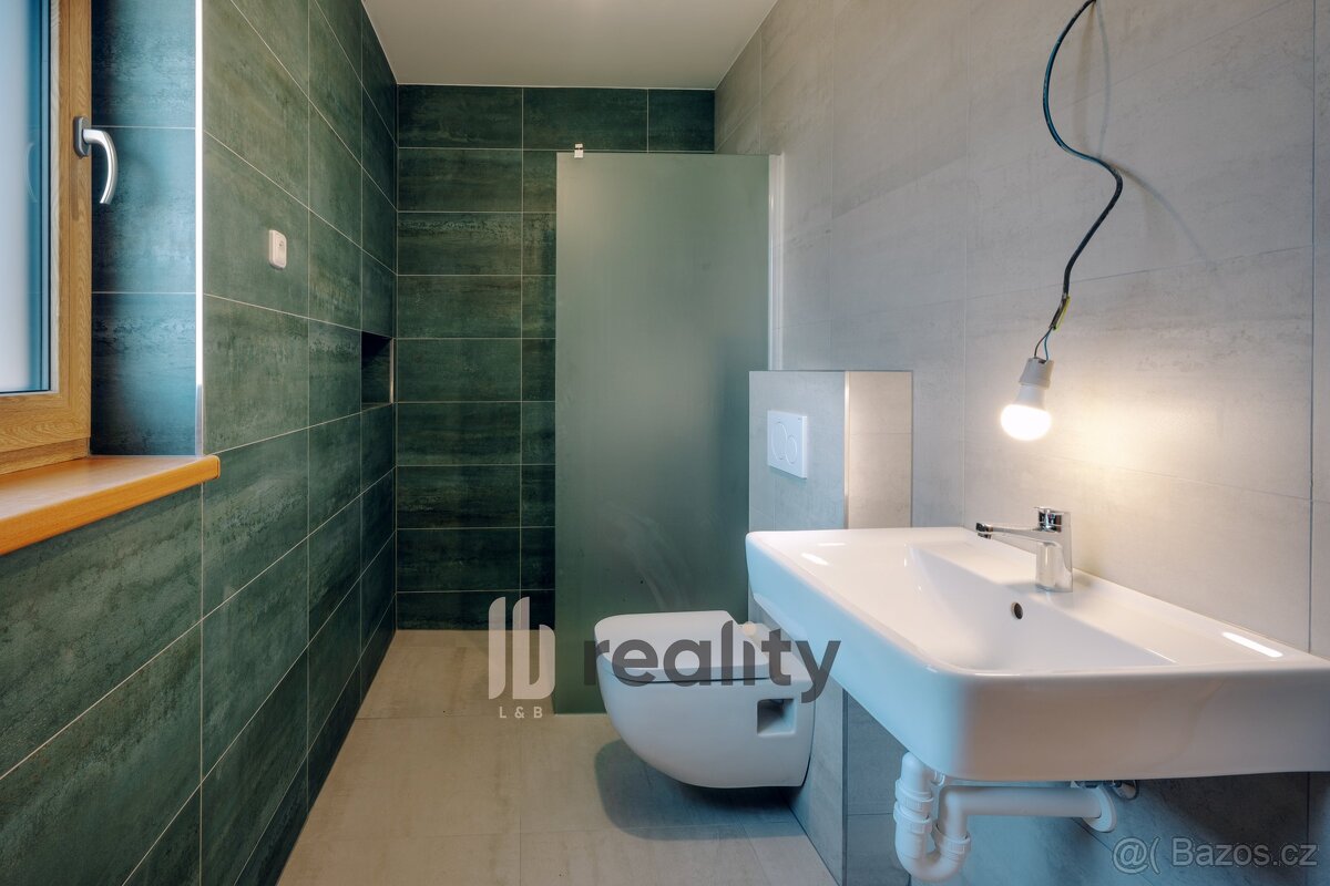 Prodej rodinného domu 141 m², pozemek 365 m², ev.č. 00033 - 17