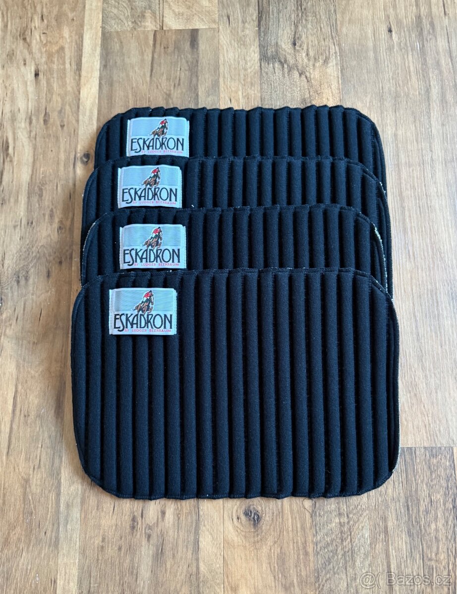 Bandaze Eskadron ruzne barvy full - 17