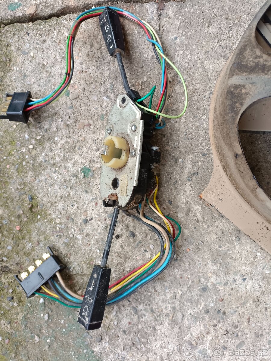 Díly na Škoda 105, 120 atd. - 17