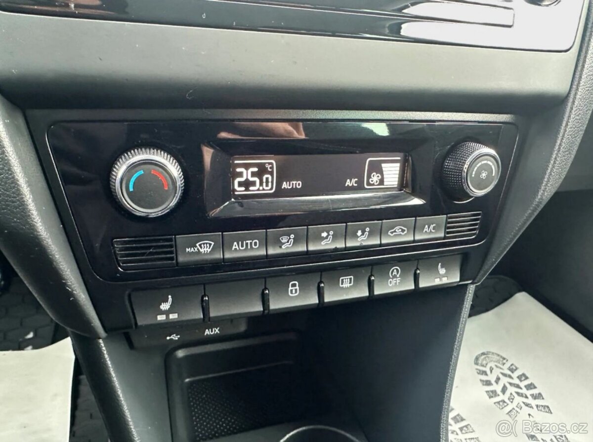 Prodám Škoda Rapid 1.2Tsi 81kw Style - 17