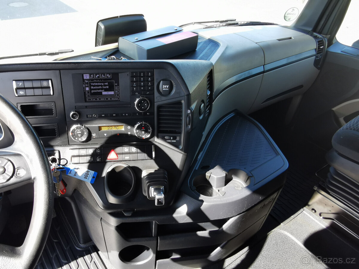 prodám tahač návěsů MERCEDES-BENZ ACTROS 1845 EURO 6 low dec - 17
