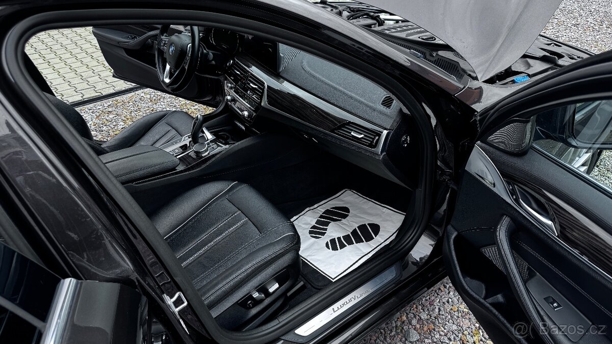 BMW Řada 5, 530d luxory 195kw x-drive - 17