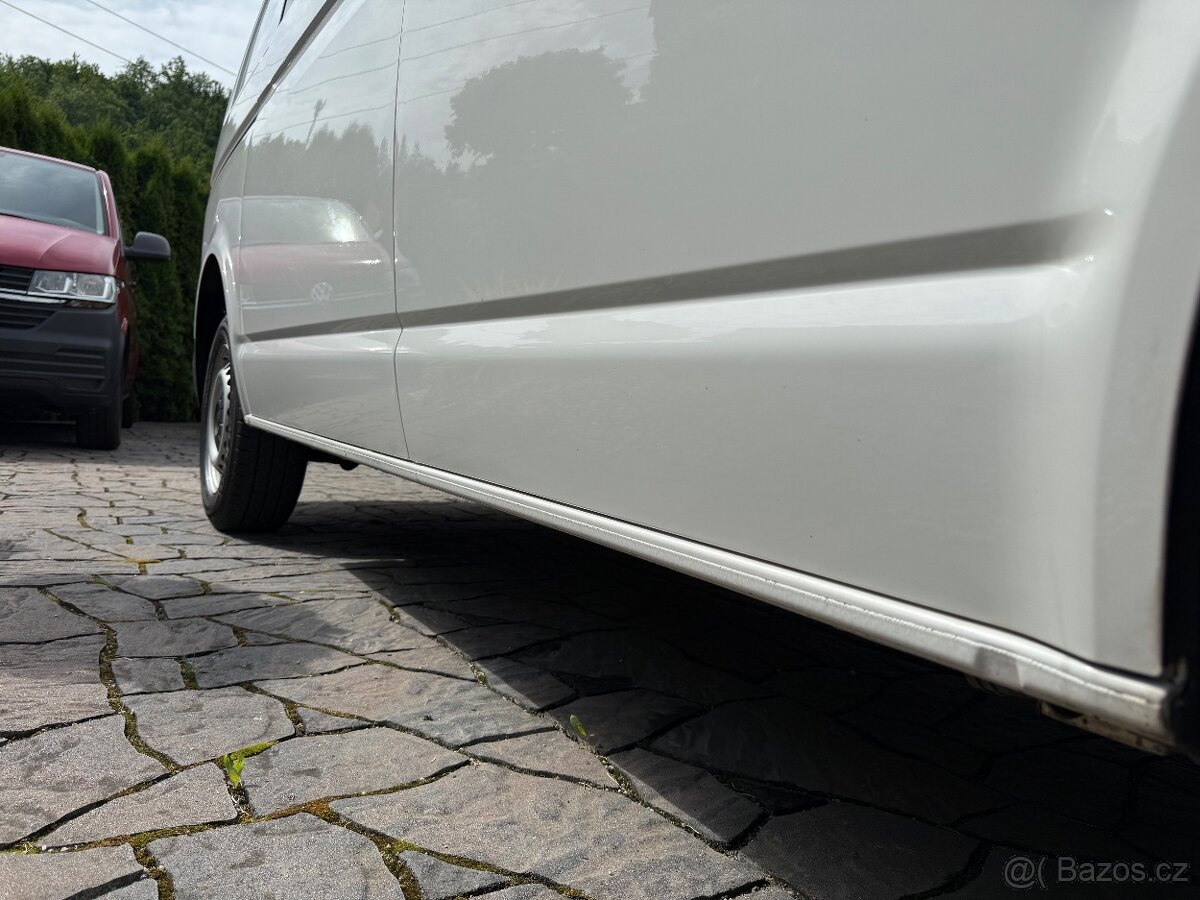 VW Transporter T6 229 tis.km Mixto barva Weis Multivan - 17