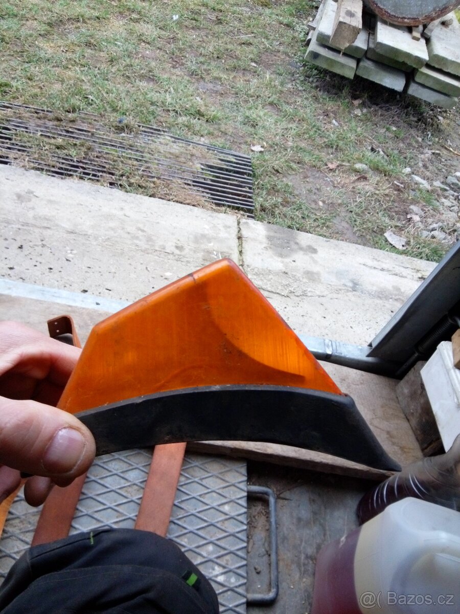 škoda felicie,skoda 120,výstražný trojuhelnik, - 17