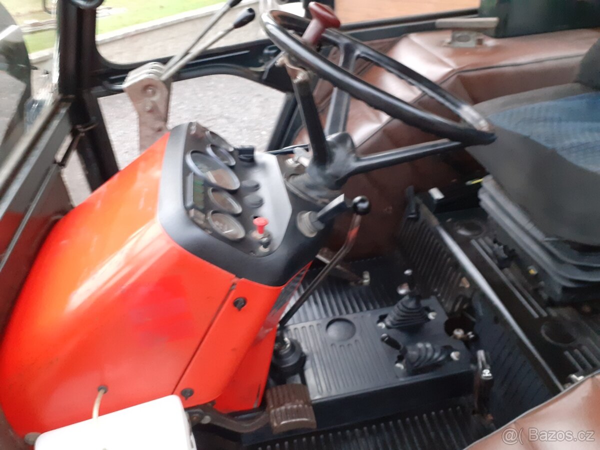 Prodám kolový traktor Zetor 7245 - 17