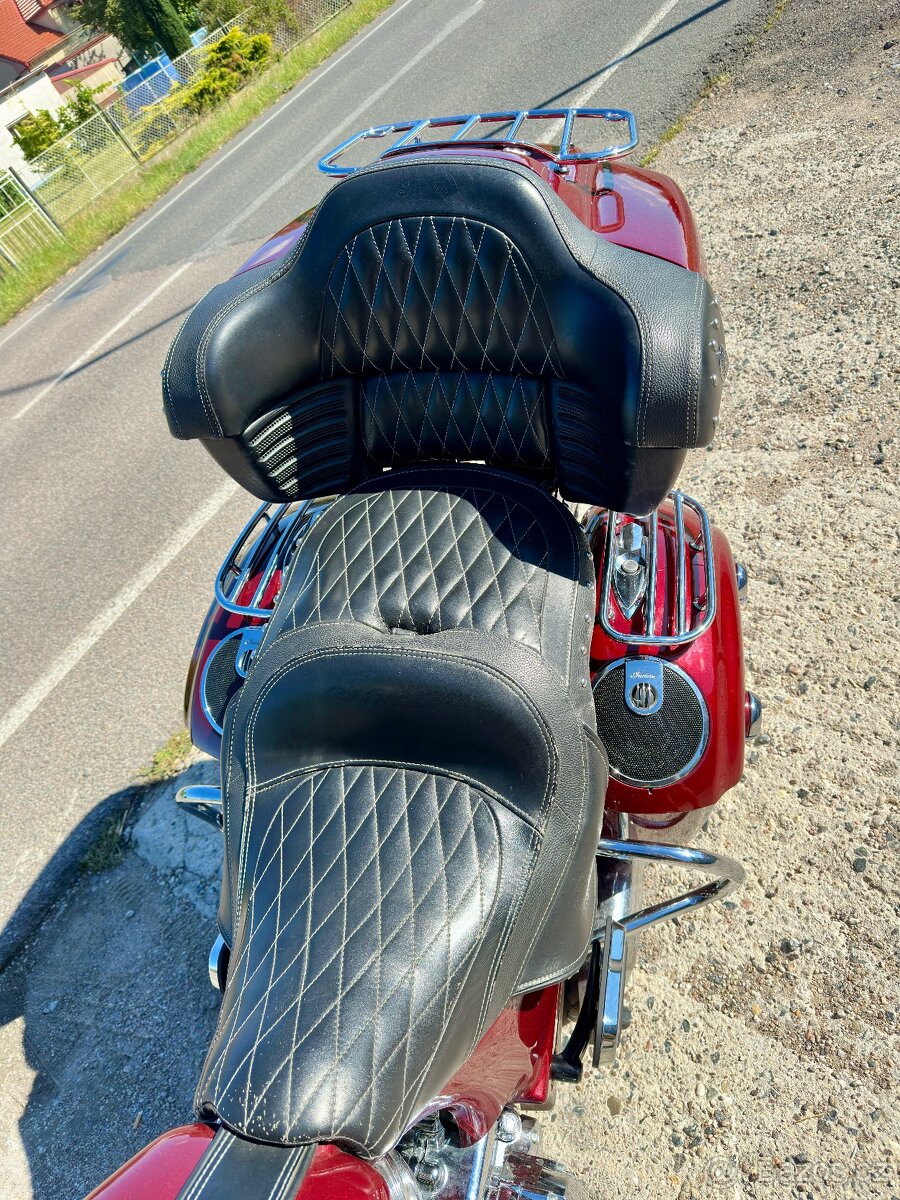 Indián Roadmaster - 17