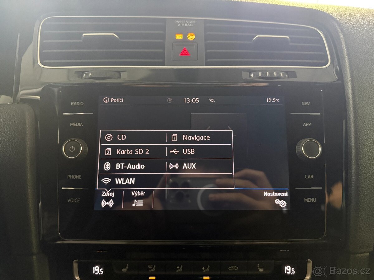 Volkswagen Golf 1,0 TSI 85kW,JOIN,SERVISKA - 17