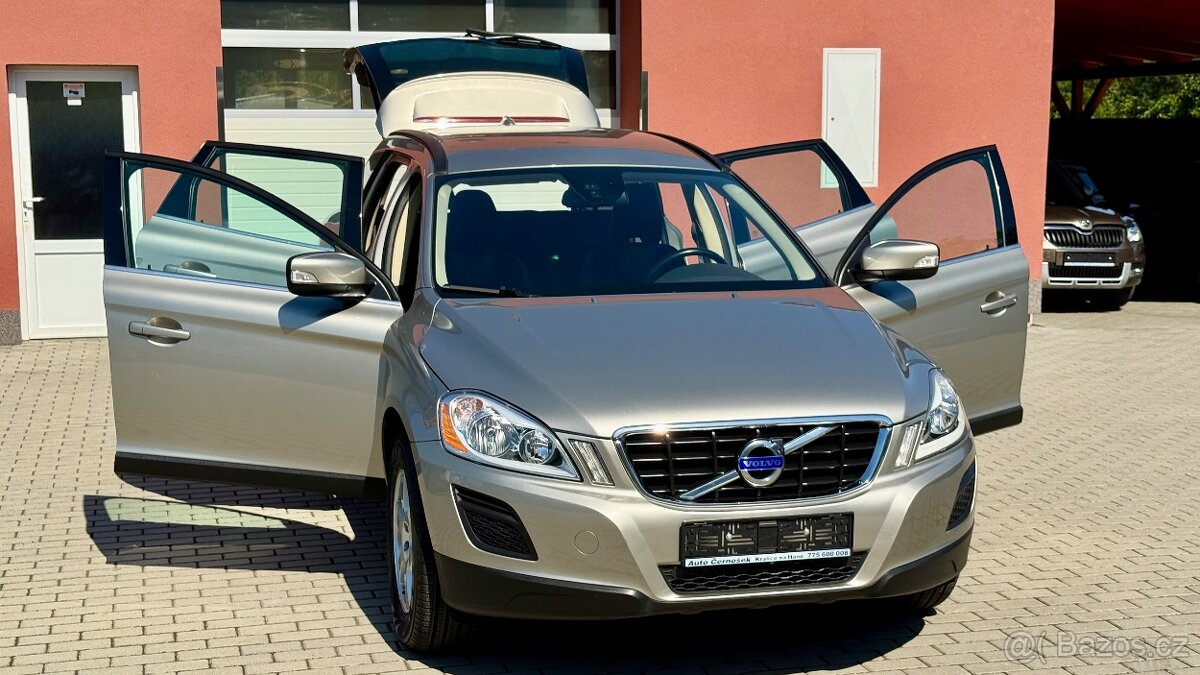 Volvo XC60 //2.4 D4//120kW//AWD//107TKM//SERVIS//1.MAJ// - 17