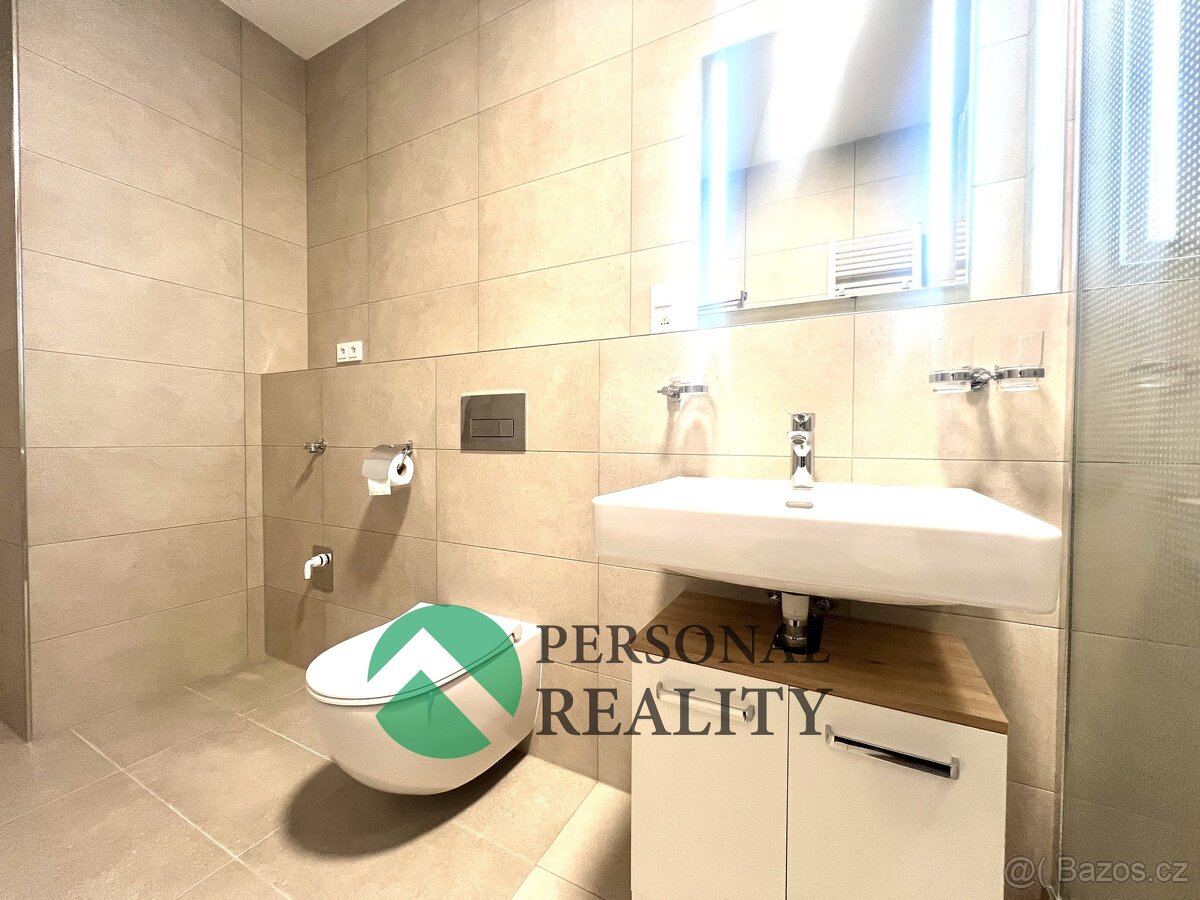 Pronájem bytu 1+kk 53 m², Praha - Vokovice, ev.č. 02668 - 17