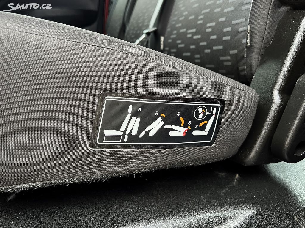 OPEL COMBO 1.4i 70kw 2015 135km klima - 17