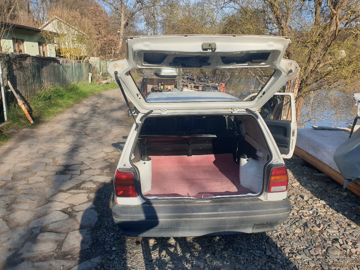 VW polo lkw - dvoumístný - 17