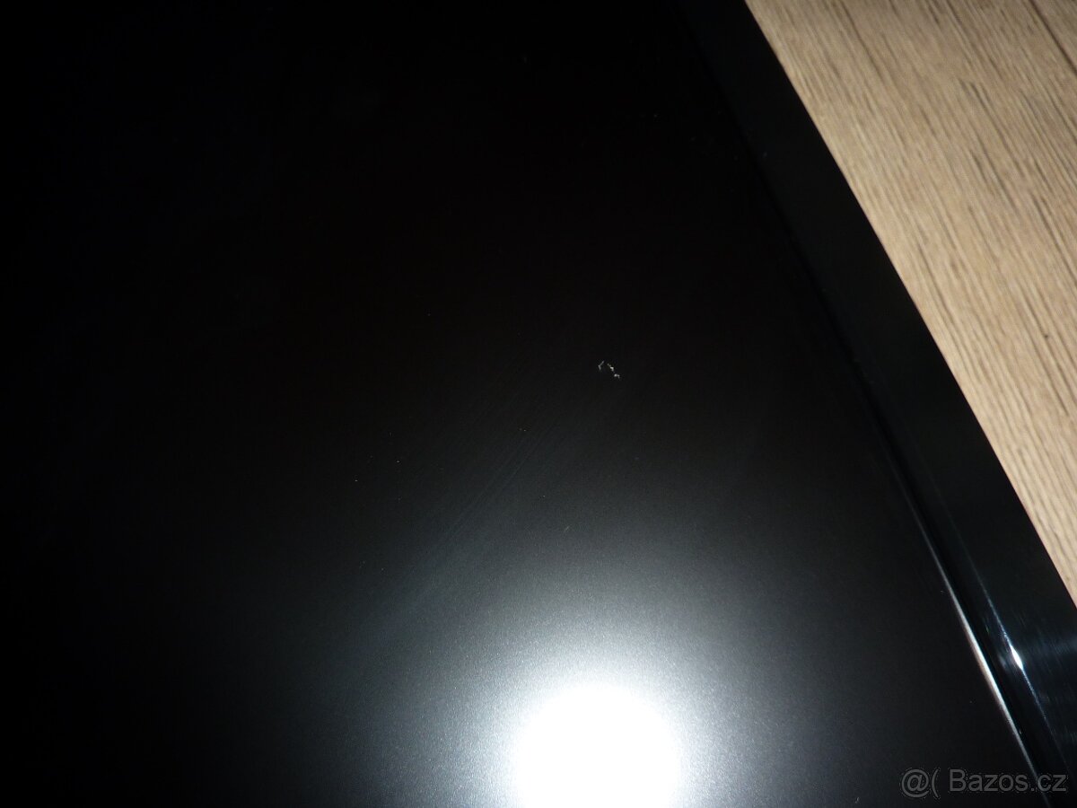 LG L206WTQ-SF - LCD monitor 20" - 17