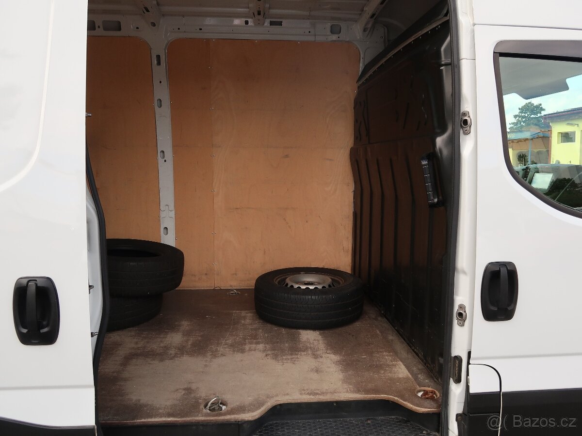 Iveco Daily 2.3 35S16,115kW,L4H2,1majČR,DPH - 17