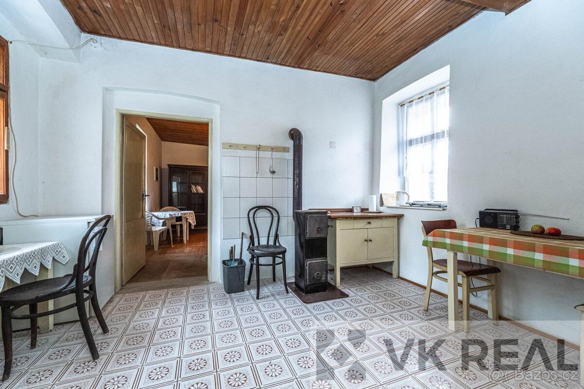 Prodej bývalé zemědělské usedlosti, pozemek 1.232 m, Chotíko - 17