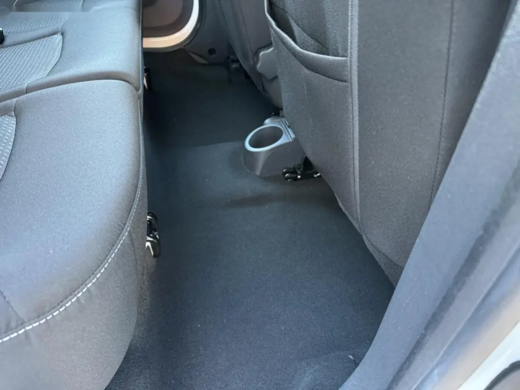 Dacia Dokker, 1.6i 75kW ČR, 1. maj - 17