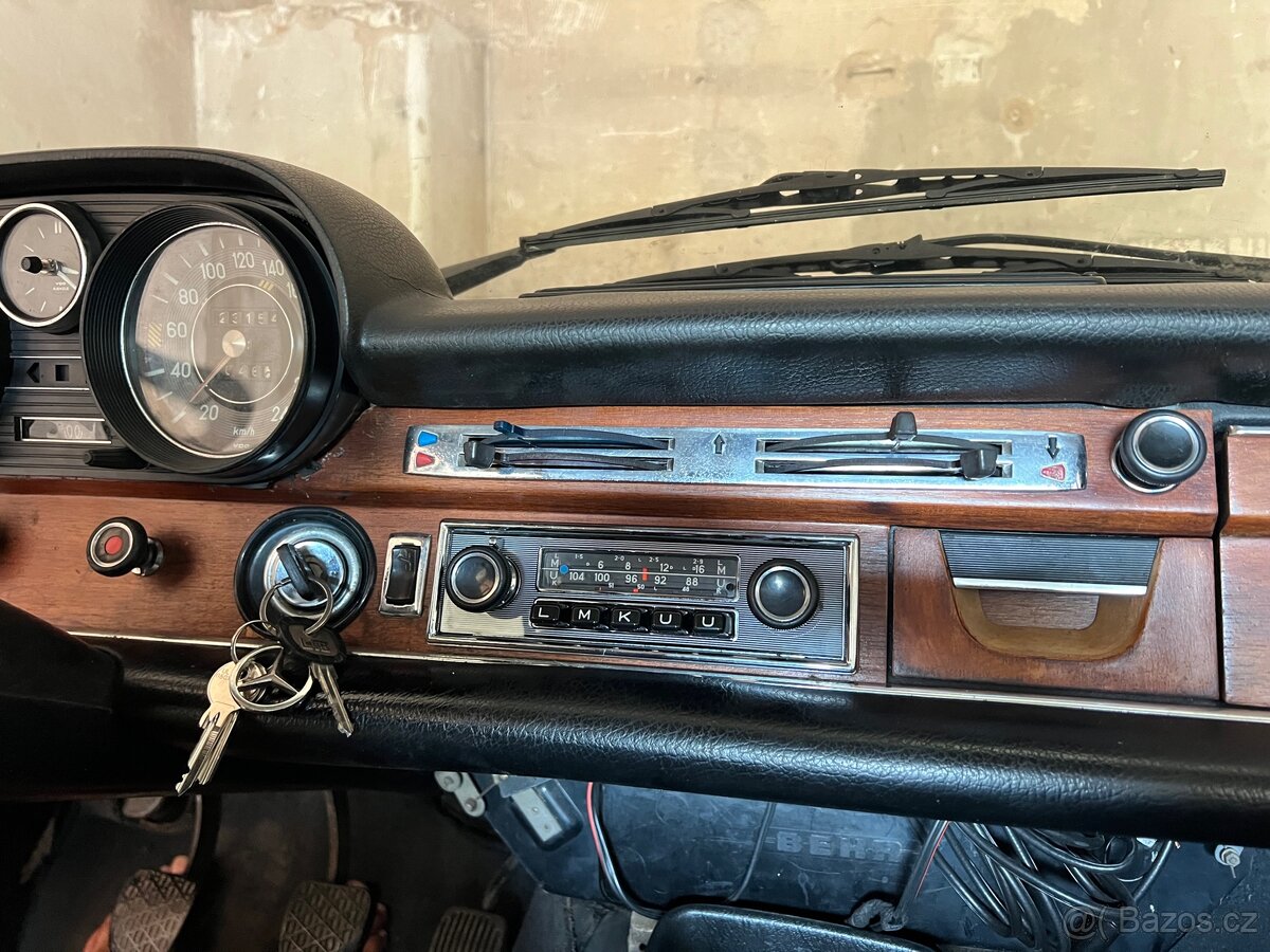 Mercedes W108 S280 - 17