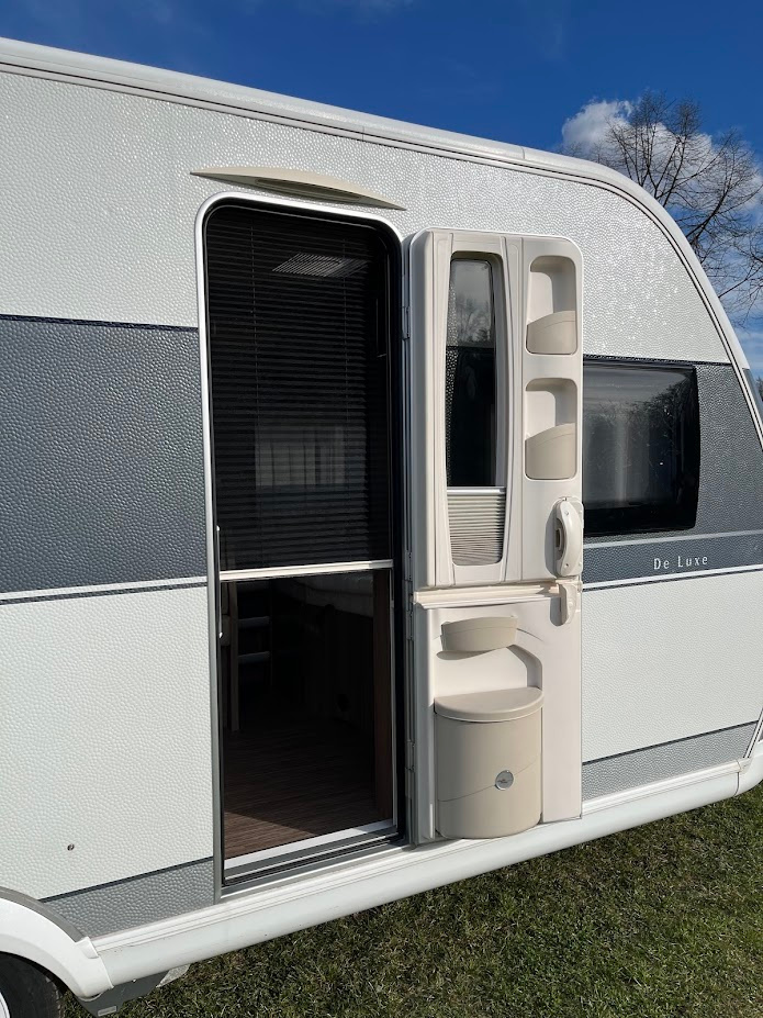 Hobby 545 KMF De Luxe, 2015,PALANDY, MOVER, PŘEDSTAN - 17