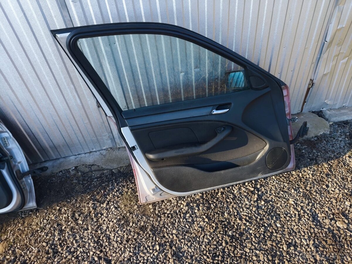 BMW E46 karoserie díly - 17