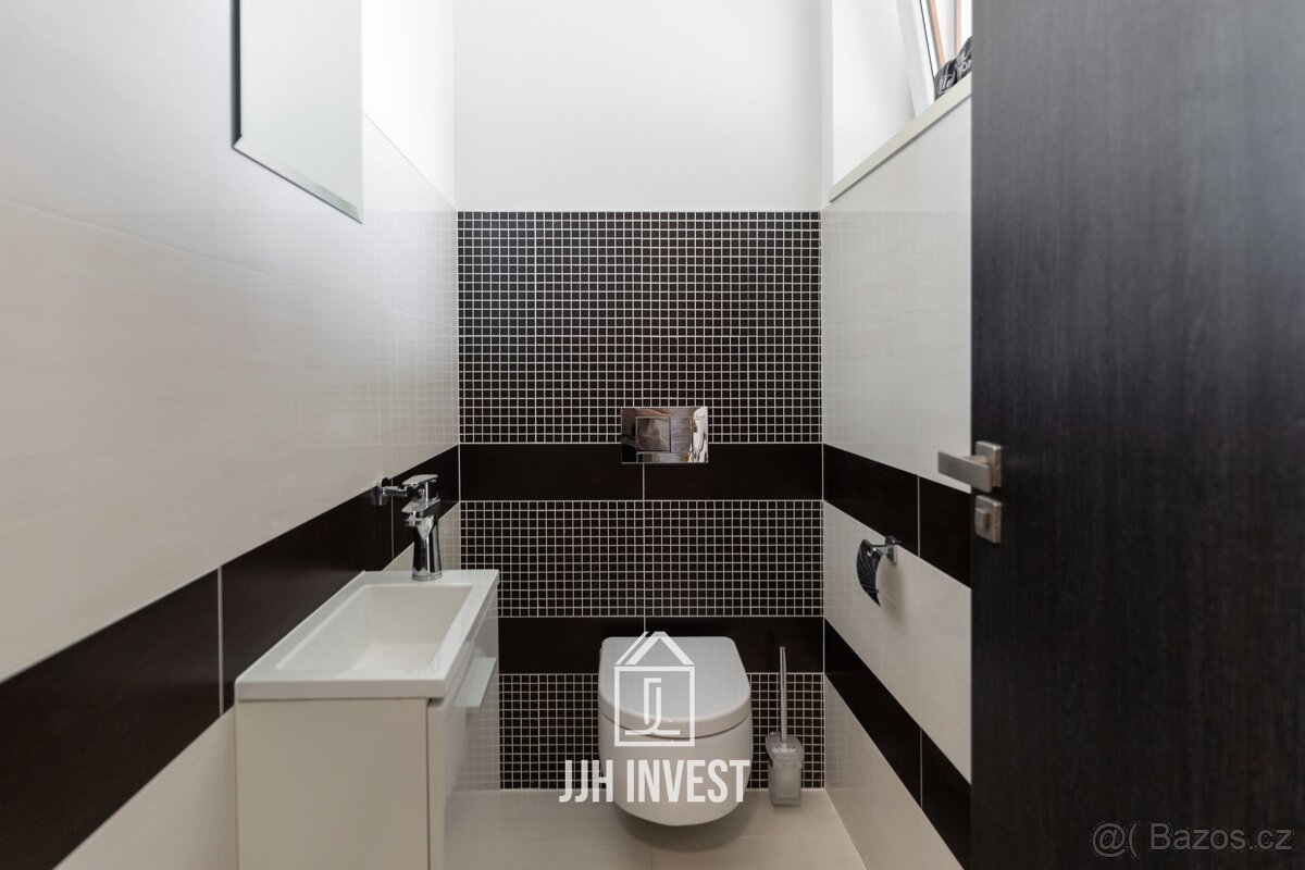 Prodej rodinného domu 4+kk, 190 m², pozemek 920 m² - 17