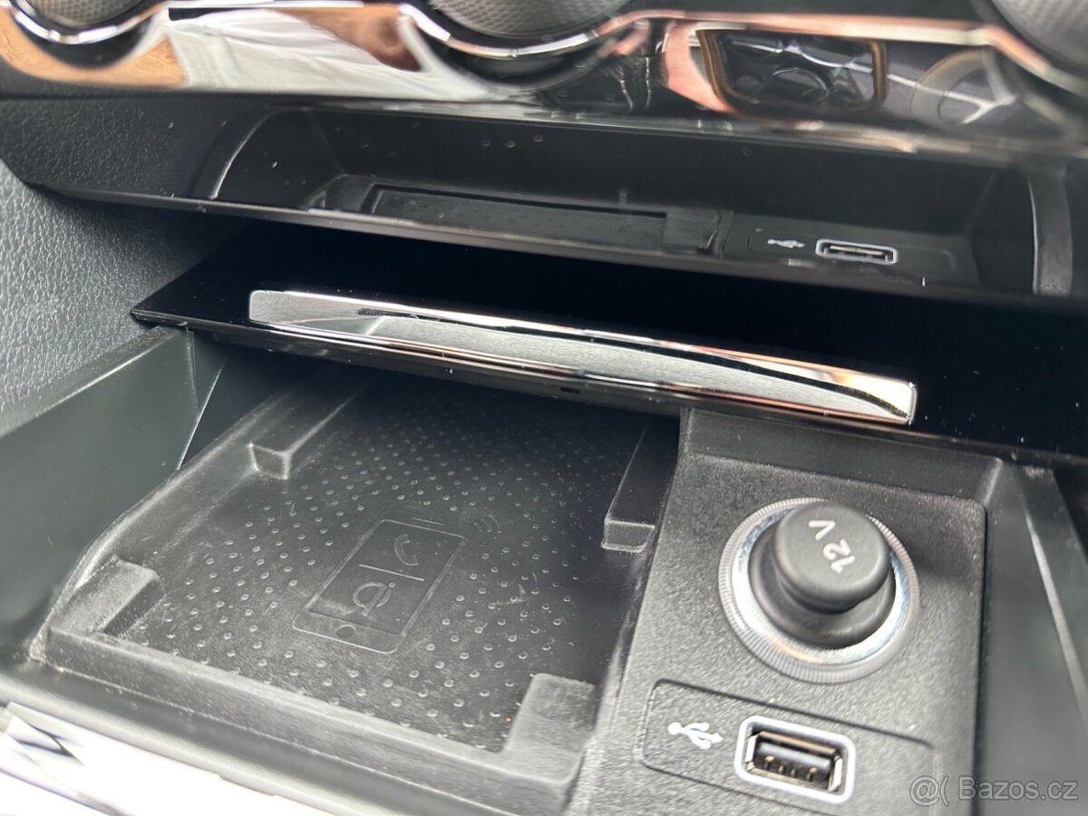 Škoda Superb 2.0TDi SPORTLINE, PO SERVISU - 17