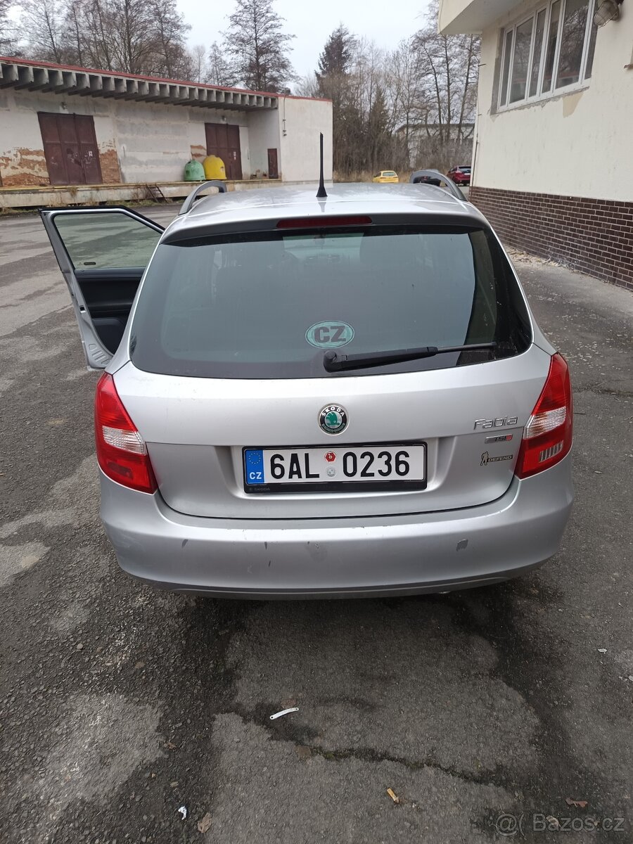 Prodám nebo vyměním svojí škoda fabia combi 2 - 17