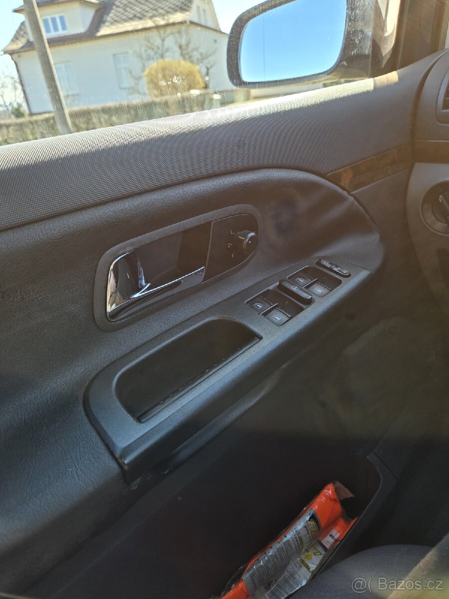 Seat Alhambra - 17