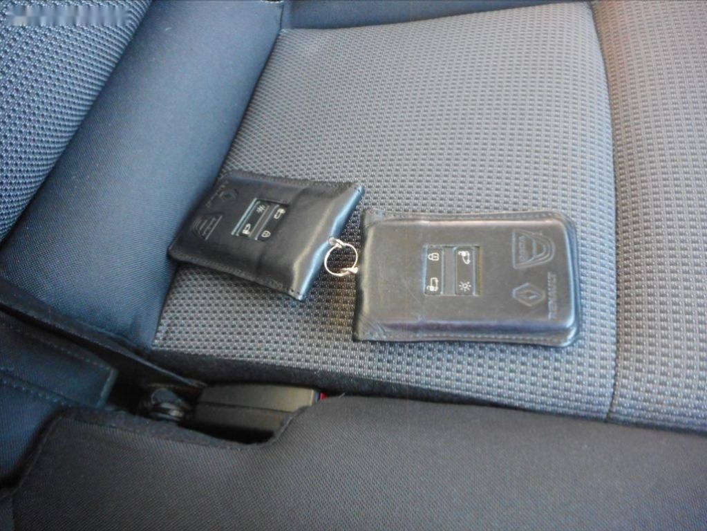 Renault Trafic,2,0 DCi - 17