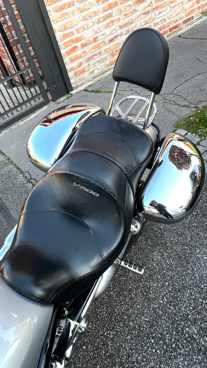 Harley - Davidson, V-Rod ( VRSCA ) výroční kus 100´ th. - 17