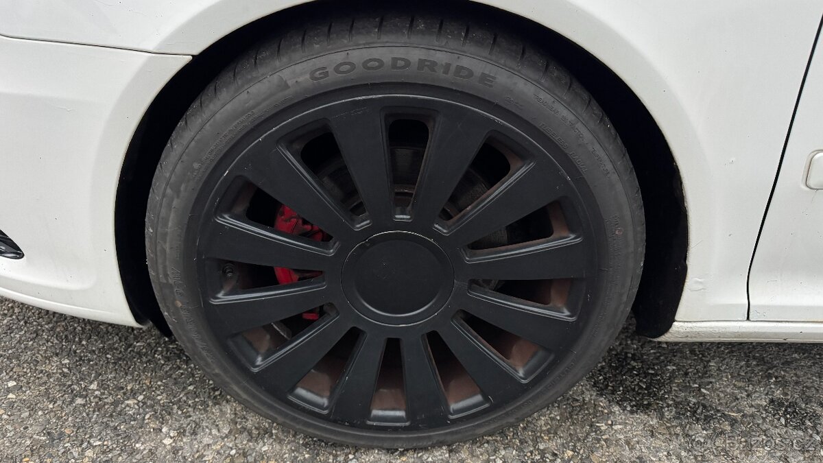 Škoda Octavia RS 2.0TDI 125kW XENON - 17