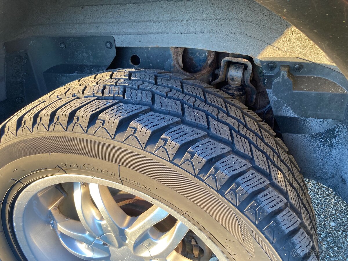 INFINITI QX 56 / V8 / 4x4 / LPG / tažné 4t - 17