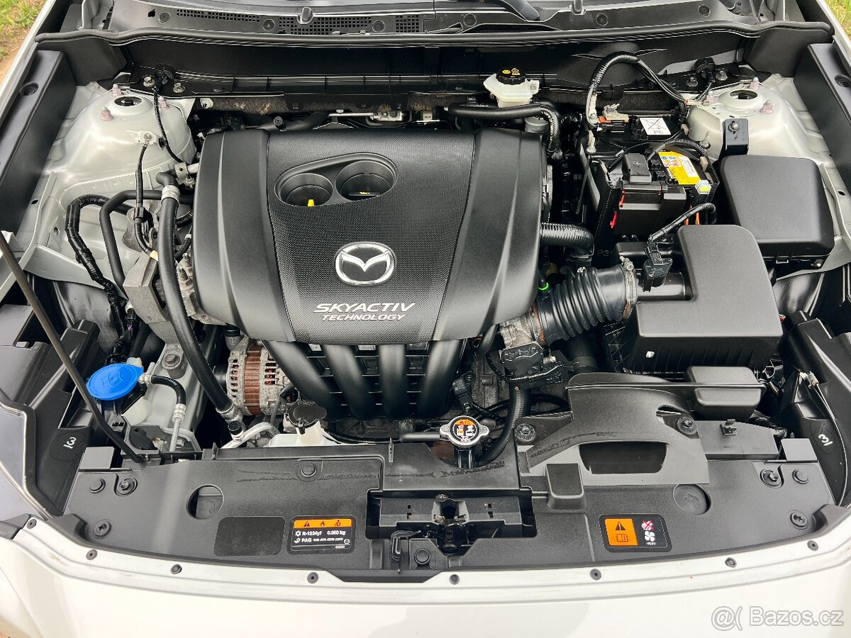 ► MAZDA CX-3 2.0i 88KW REVOLUTION HEAD-UP-LED-KAMERA-TAŽNÉ - 17