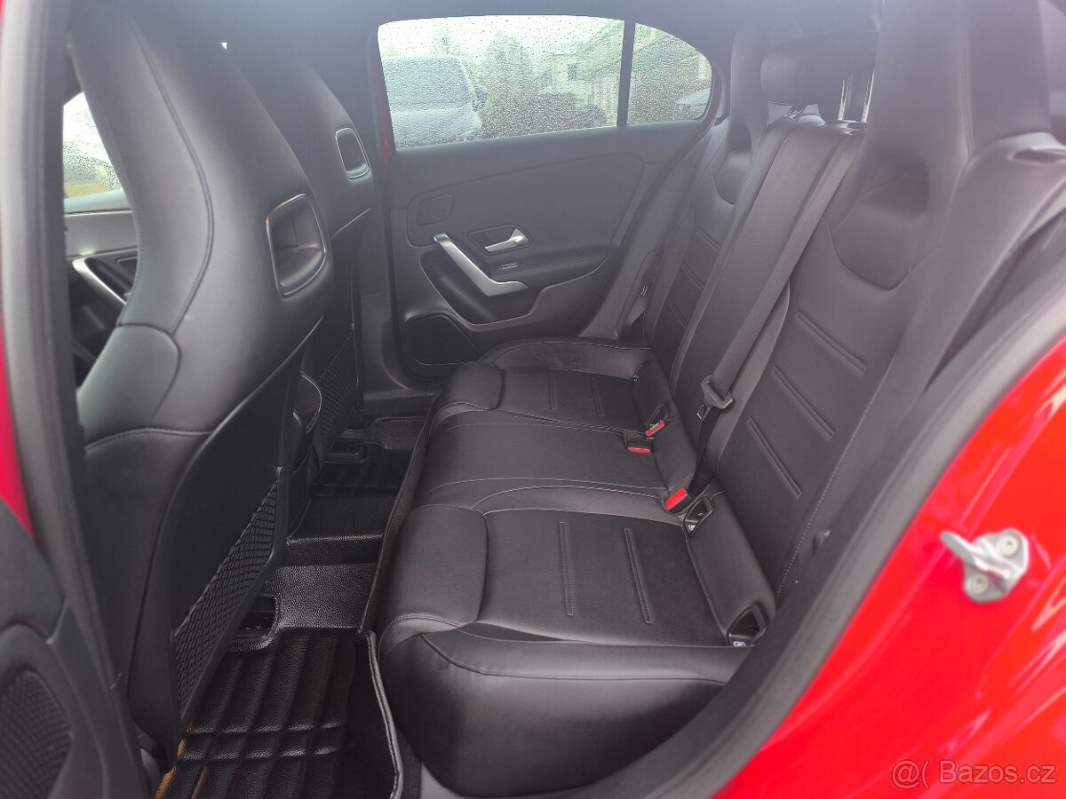 Mercedes-Benz třídy A 220 CDi 4matic Premium+ Business Paket - 17