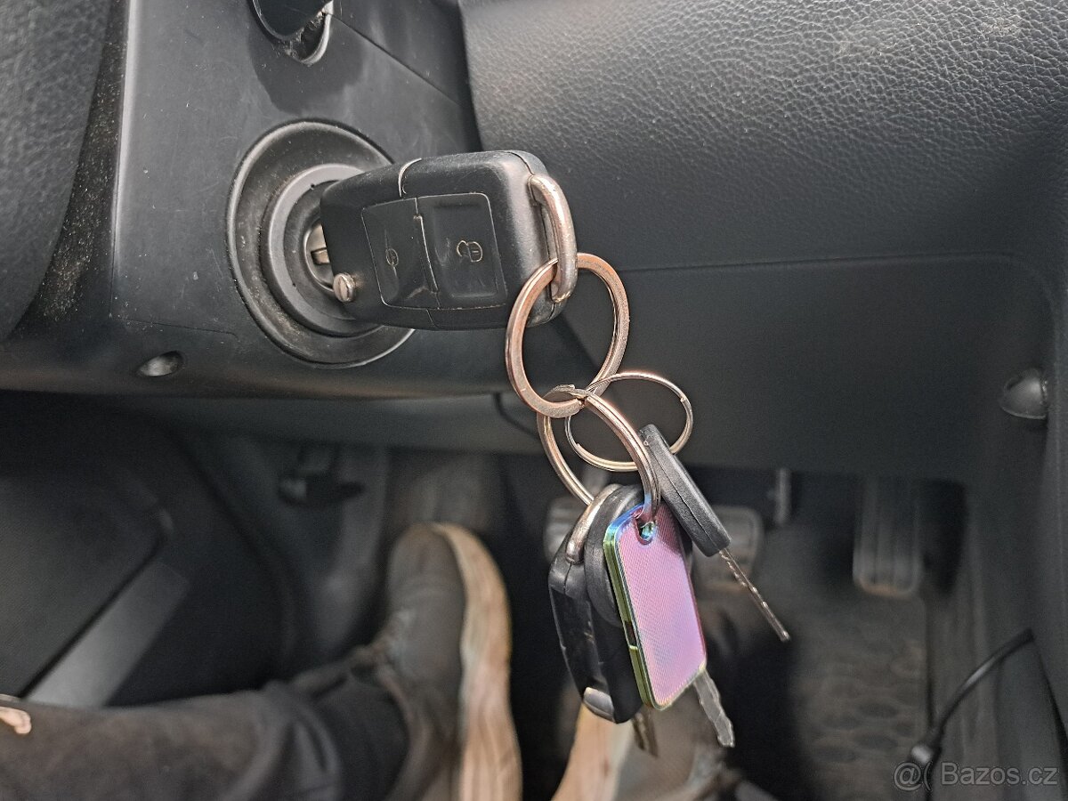 vw sharan 1,9tdi 7-mist 2006 - 17