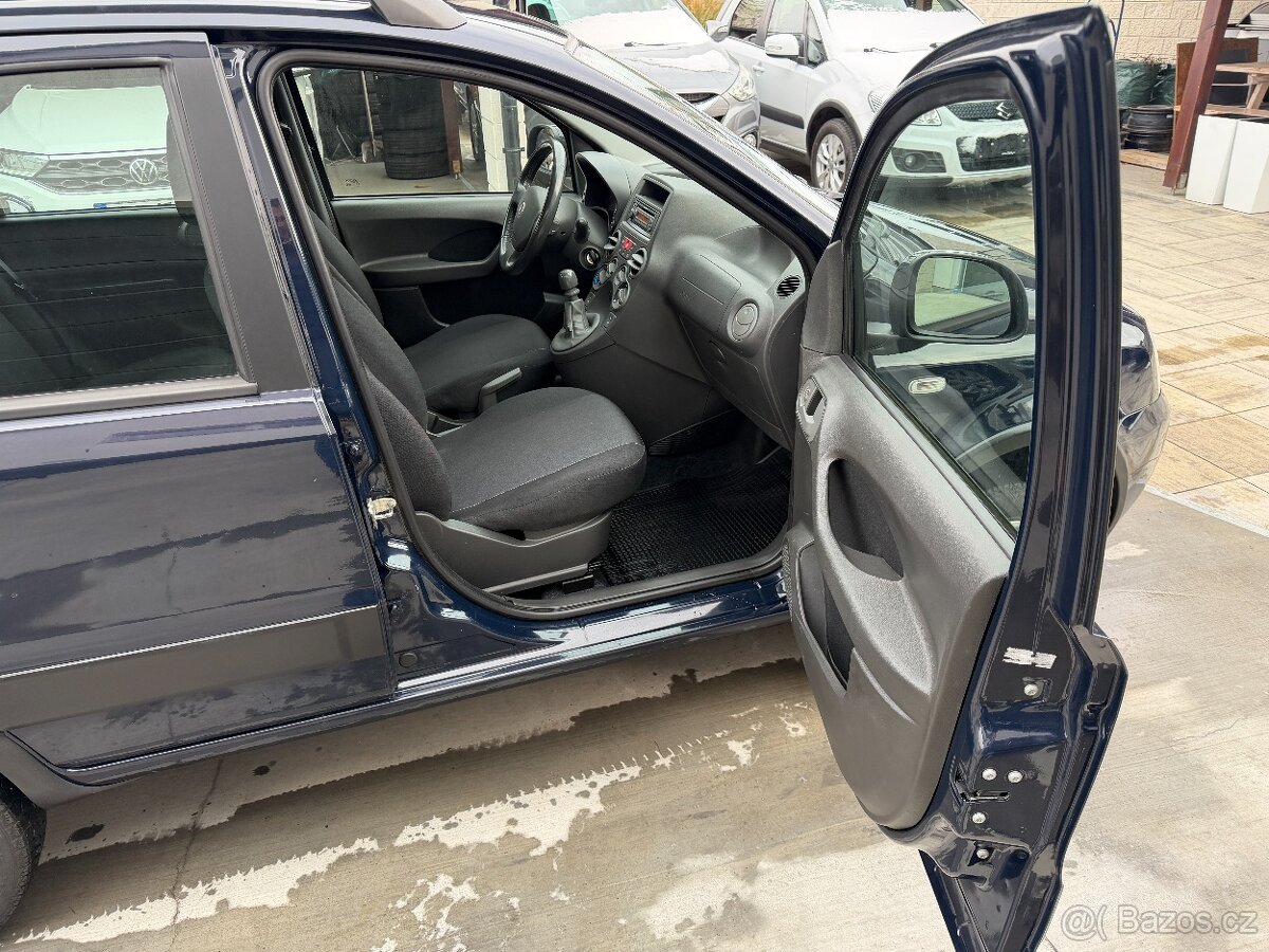 Fiat Panda 1.2 51kw 4X4 1Majit. klima 2011 Servis bez koroze - 17