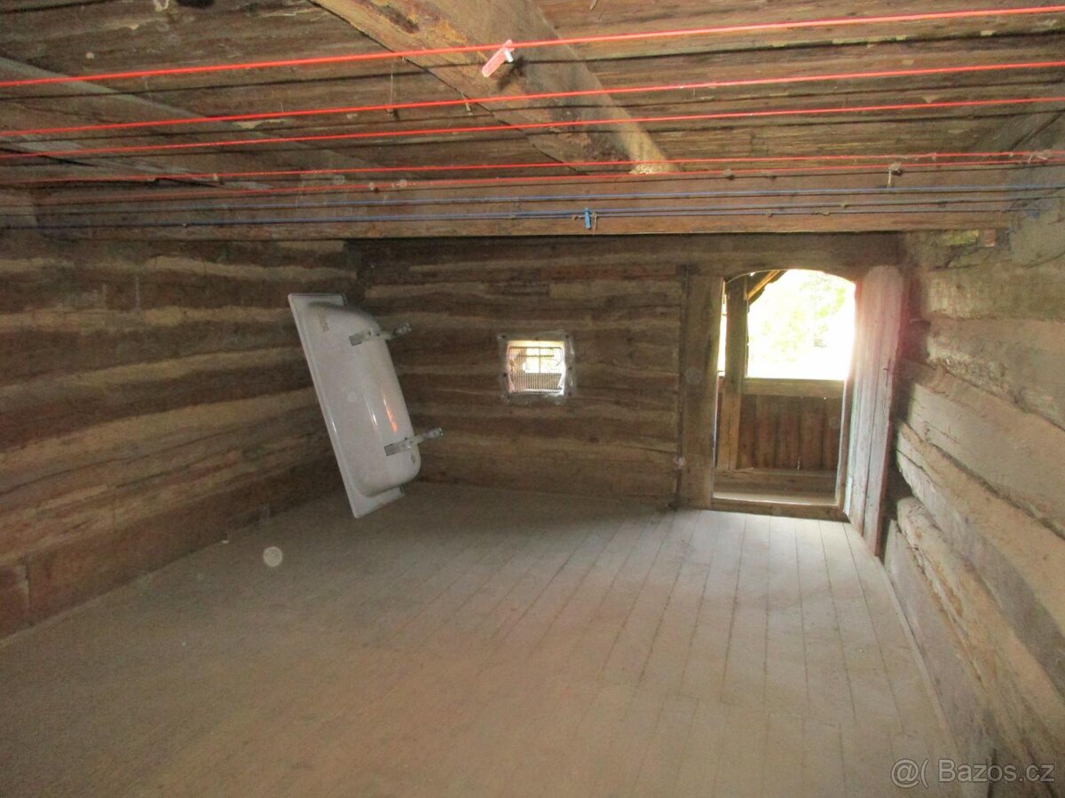 Prodej zemědělské usedlosti s pozemkem 4629 m2 v Rašovicích - 17