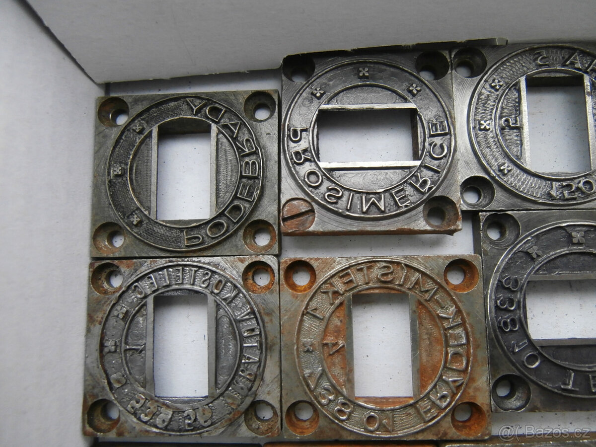 Prodám starší česká poštovní razítka - torza kus za 300 kč - 17