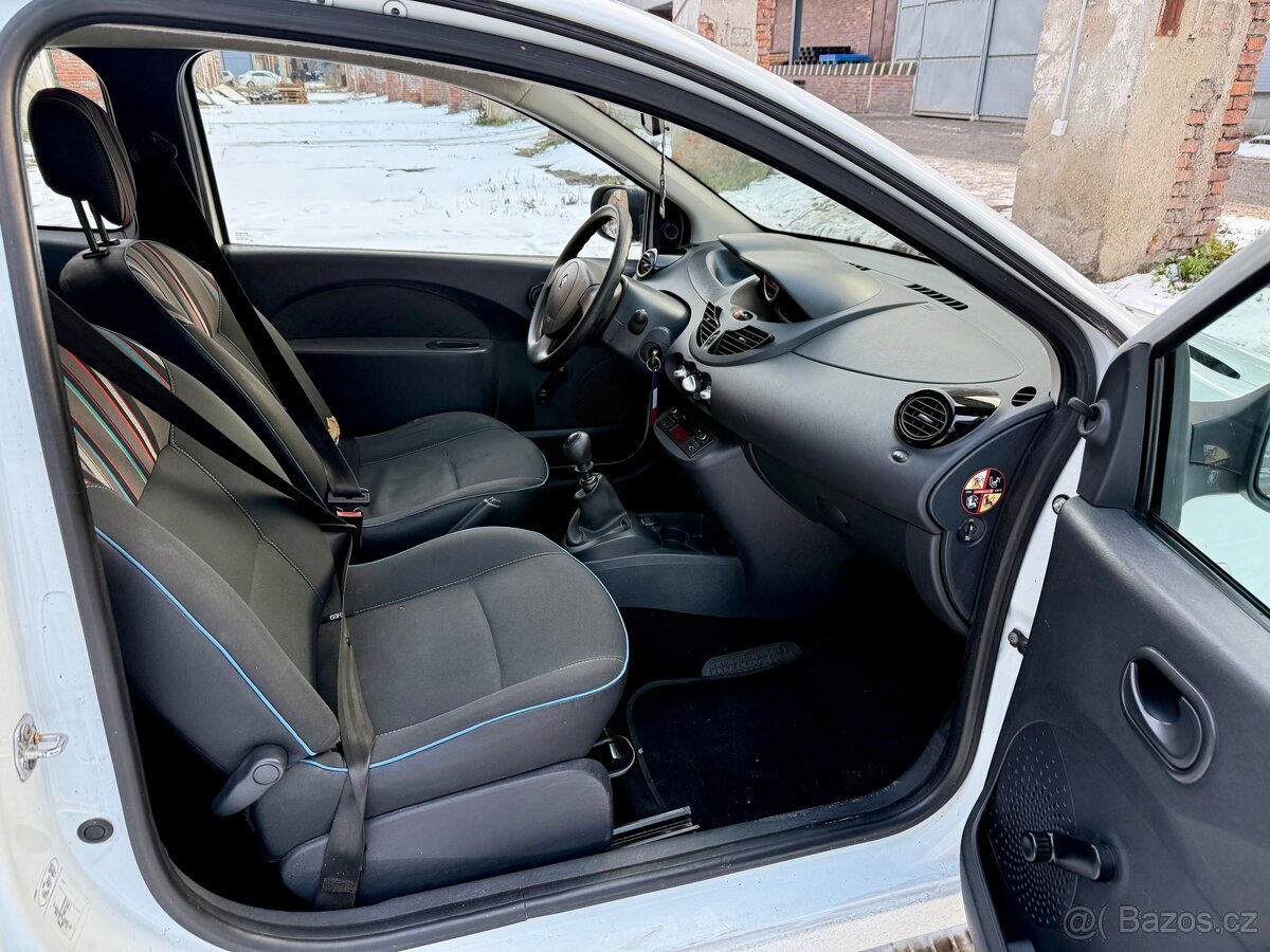Renault Twingo facelift - 17