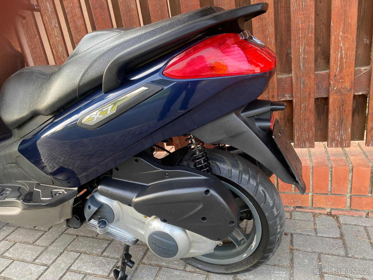 Piaggio X7 125 (2010) - 17